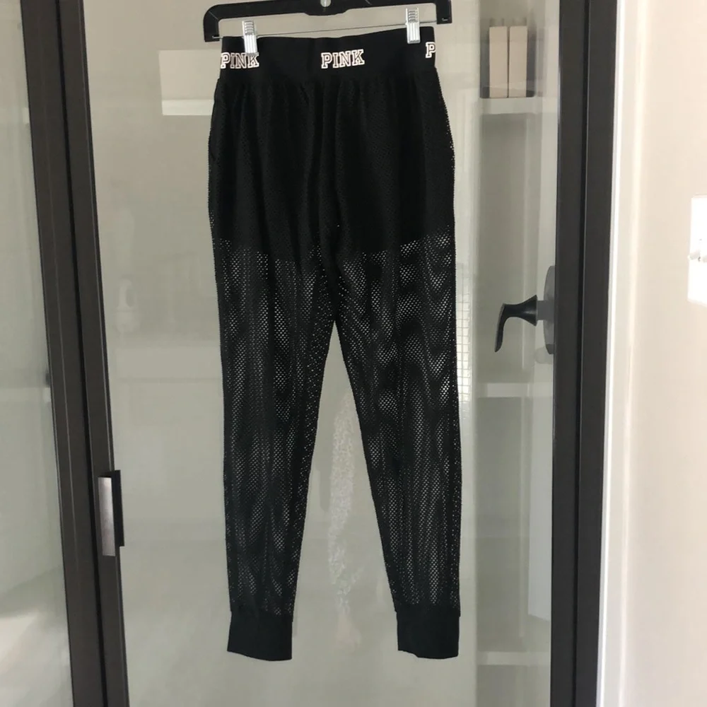 Victoria’s Secret Pink Ultimate Fishnet Joggers S built in shorts athleisure
